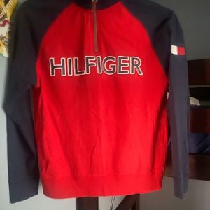 Tommy Hilfiger sweater for boys size:12-14 (100%cotton)